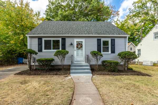 14 South Hawthorne Street, Manchester, CT 06040