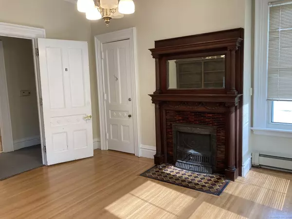 New London, CT 06320,75 Granite Street