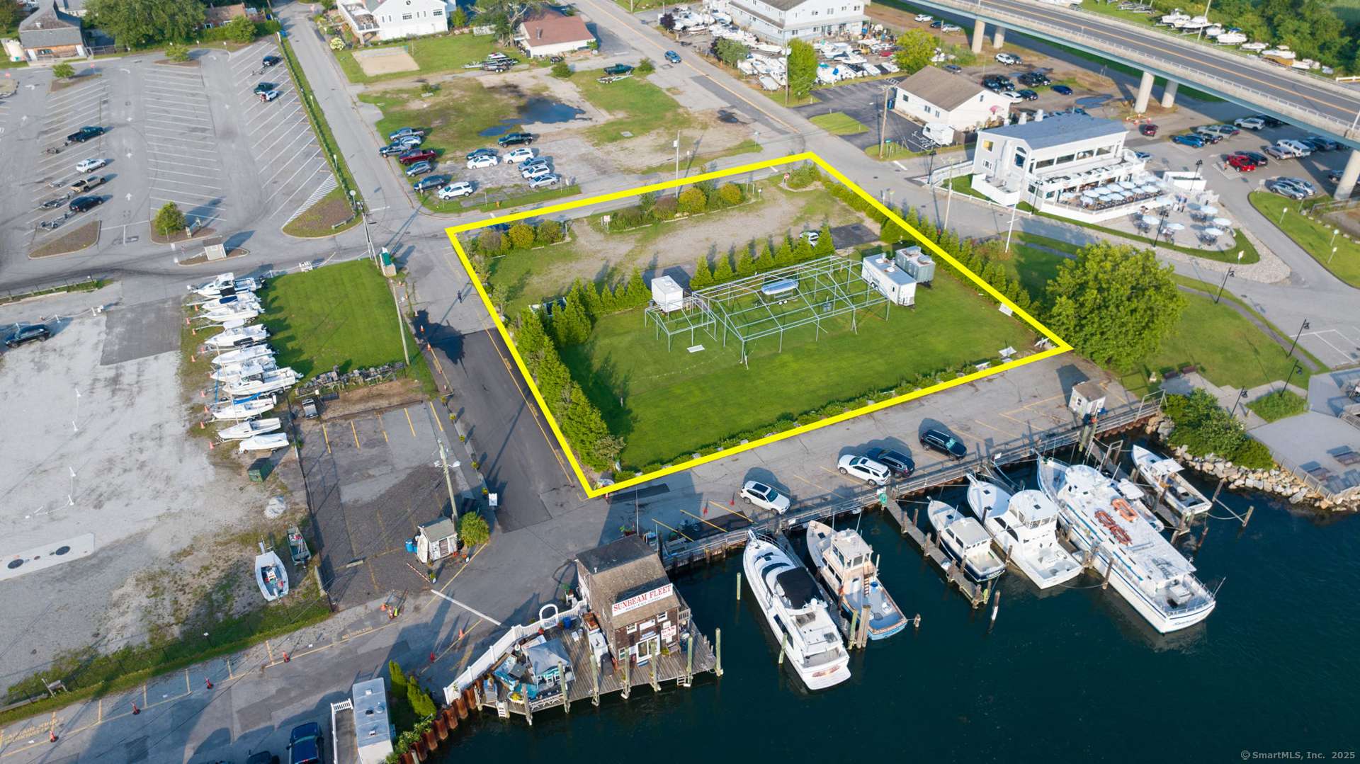 Waterford, CT 06385,377 Mago Point Way #2