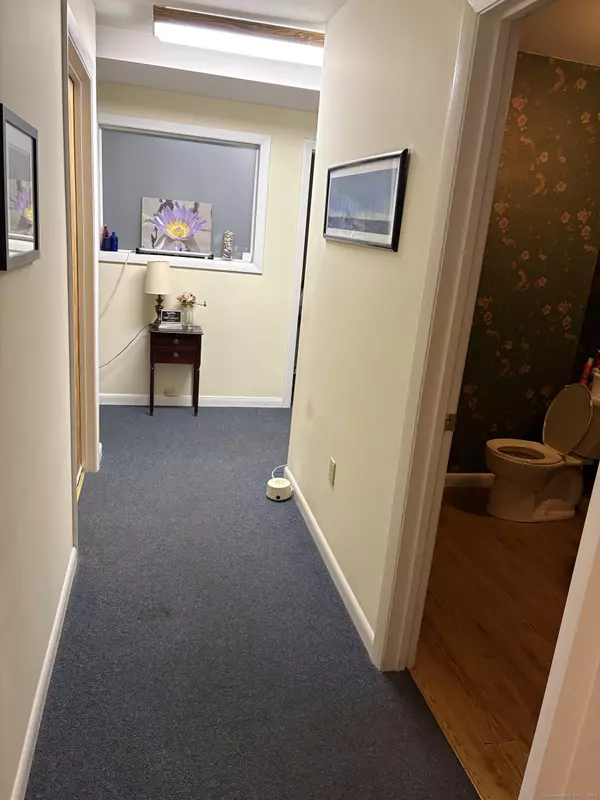 Waterford, CT 06385,567 Vauxhall Street Extension