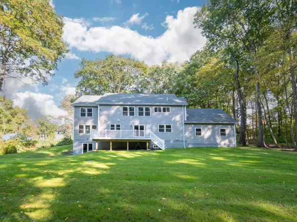 Trumbull, CT 06611,43 Moose Hill Road