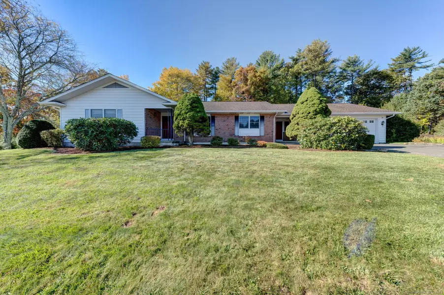 3 Clear View Drive, Mansfield, CT 06250