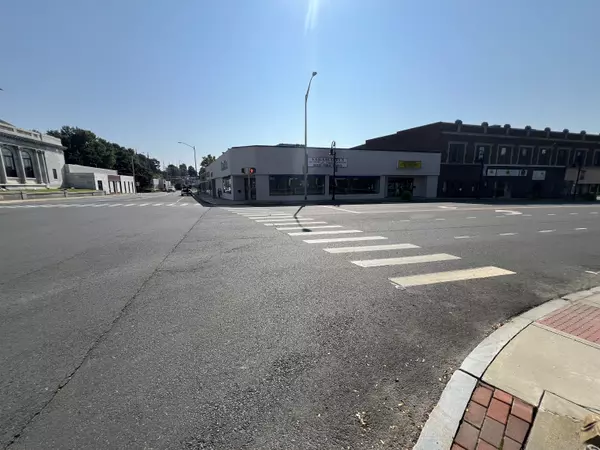Bristol, CT 06010,134 Main Street #142