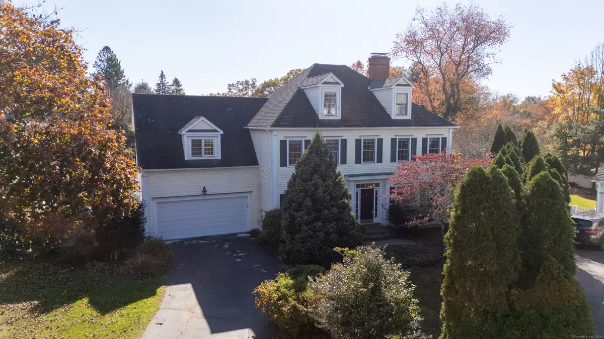 Fairfield, CT 06824,76 Walbin Court