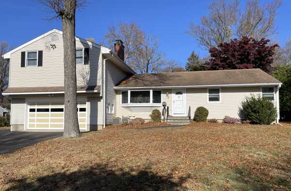 12 Rampart Road, Norwalk, CT 06854