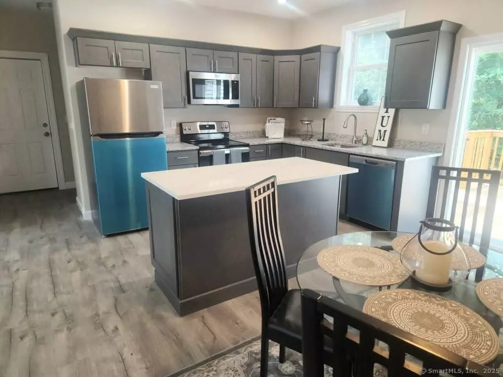 Groton, CT 06340,205 Winding Hollow Road