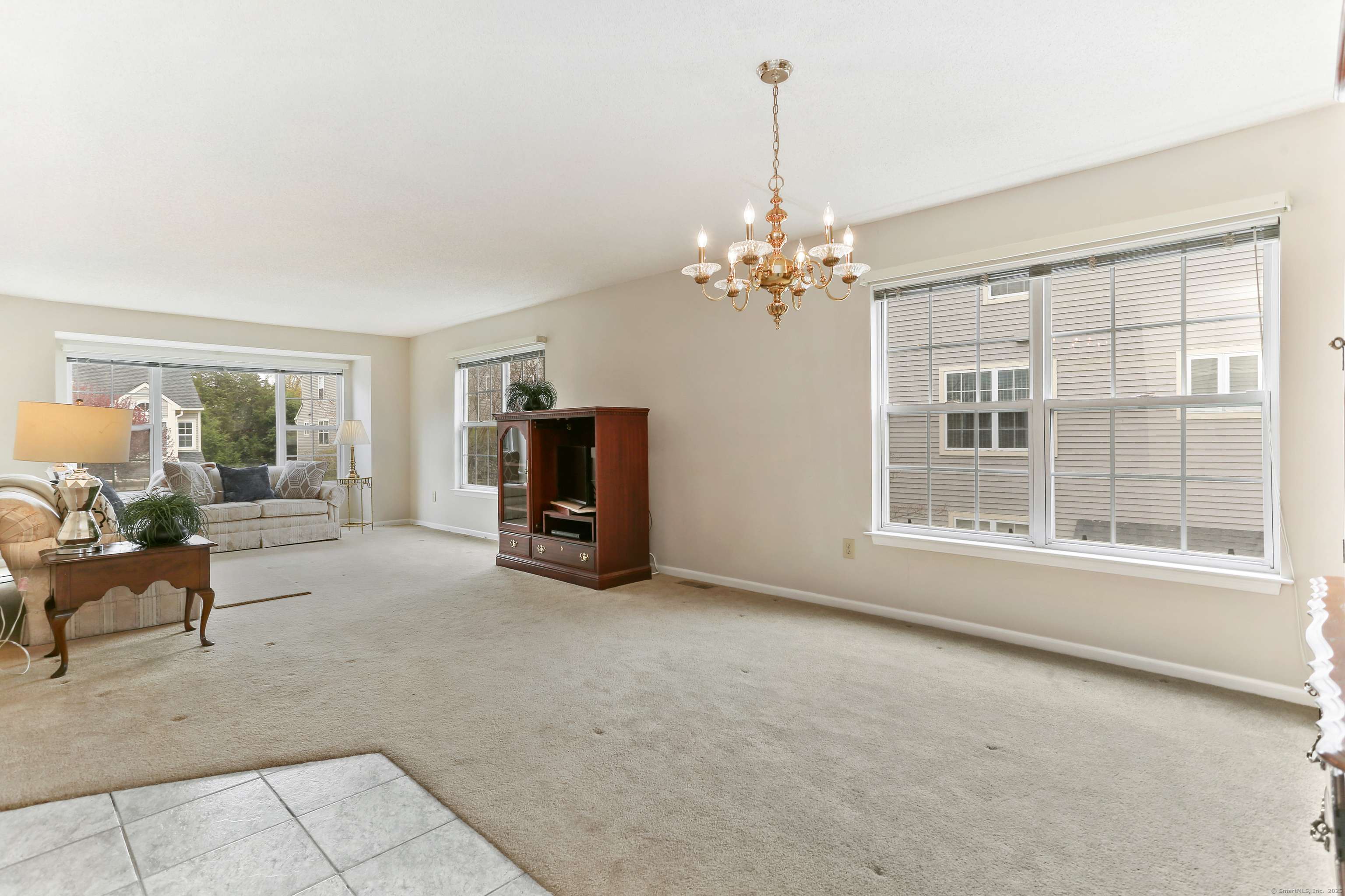 Trumbull, CT 06611,222 Algonquin Trail #222