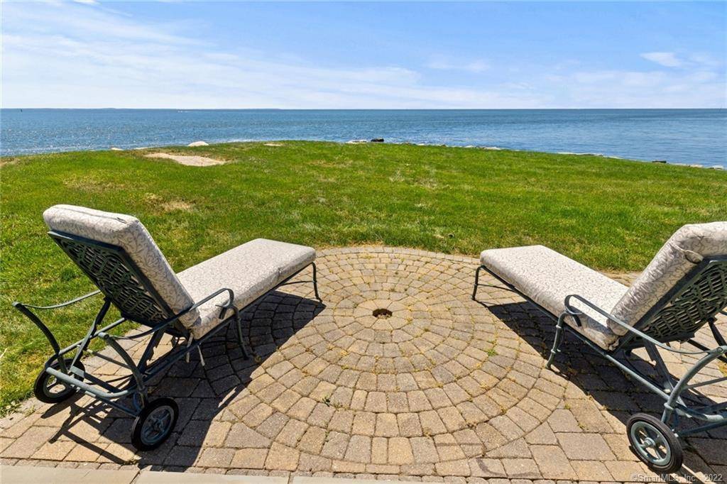 Old Saybrook, CT 06475,2 Point Road