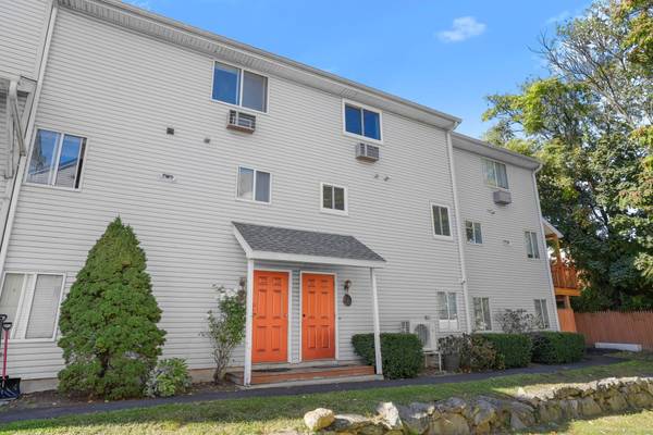 118 West Cedar Street #APT 4, Norwalk, CT 06854