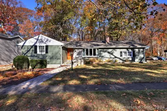 20 Peacock Drive, Stratford, CT 06614