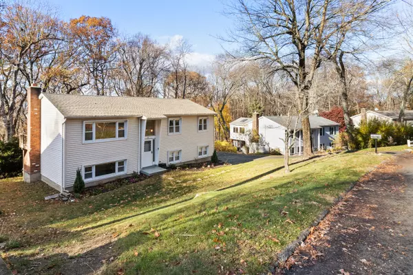 Bethel, CT 06801,33 Whippoorwill Road