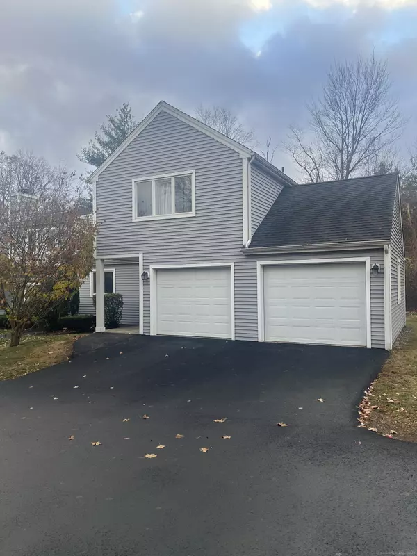 1 Winchester Court #1, Farmington, CT 06032