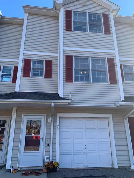 27 East Court #27, Derby, CT 06418