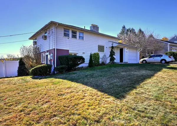 Naugatuck, CT 06770,12 Dayton Road