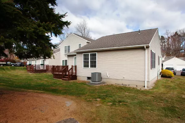 Windsor Locks, CT 06096,111 Dibble Hollow Lane #111