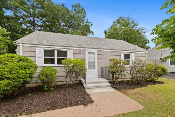 26 Pinecrest Drive, East Hartford, CT 06118