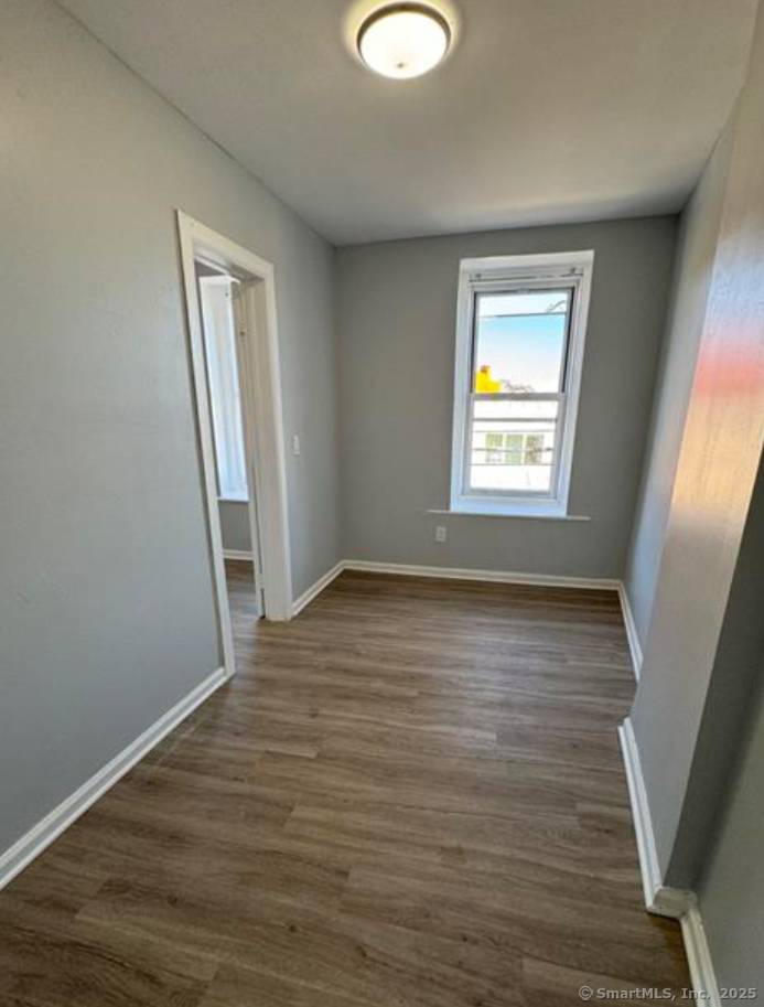Bridgeport, CT 06608,453 East Main Street #455 unit 3L