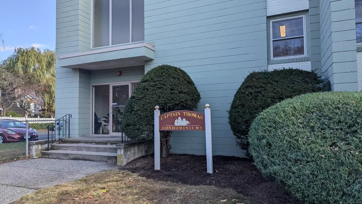 West Haven, CT 06516,285 Savin Avenue #APT C5