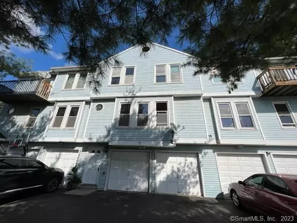 Hamden, CT 06514,161 Fairview Avenue #161