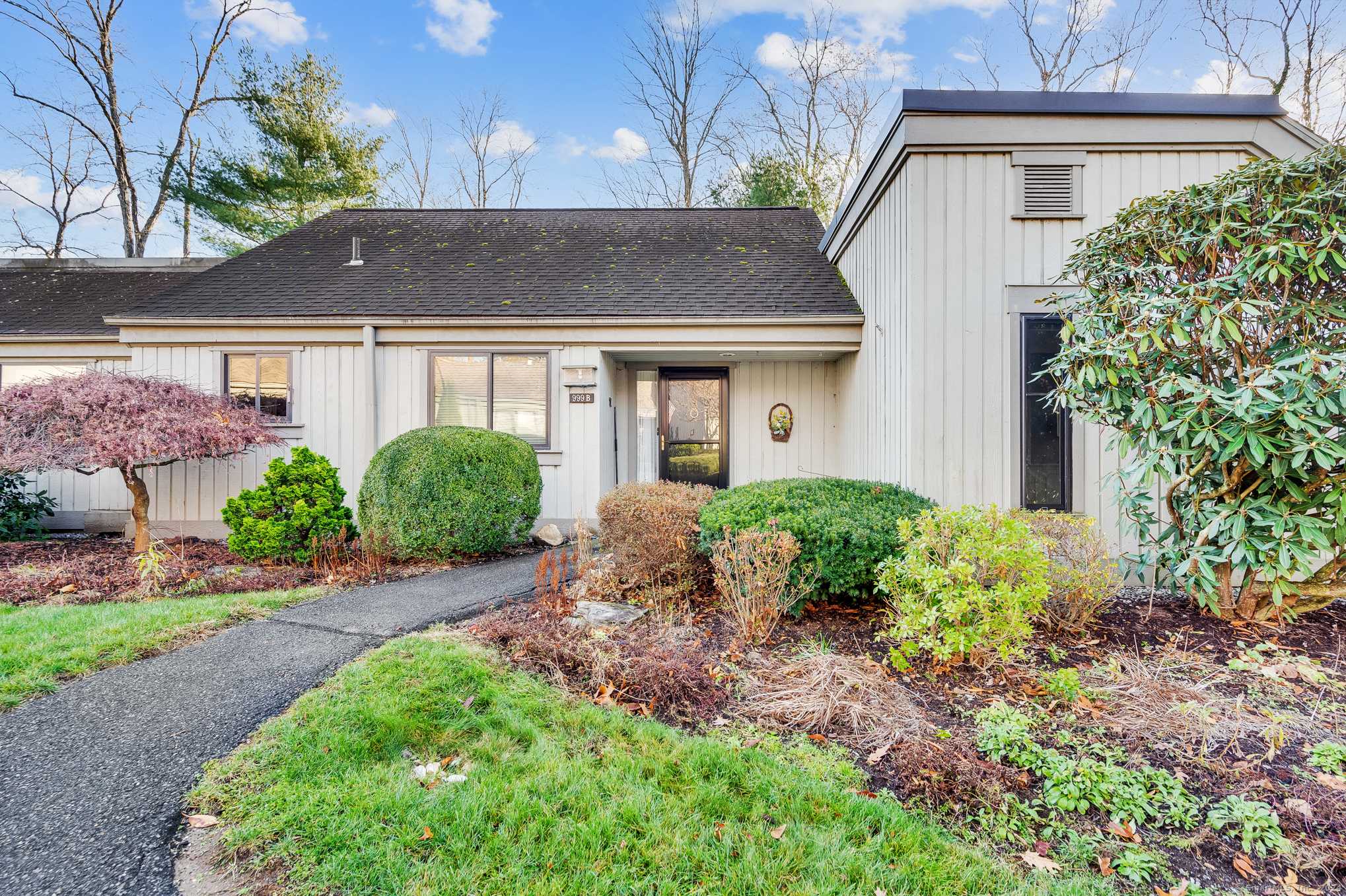 999 Heritage Village #B, Southbury, CT 06488