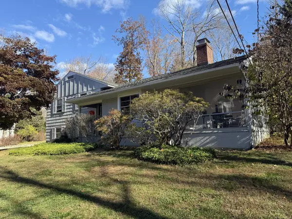 Ridgefield, CT 06877,116 Silver Spring Lane