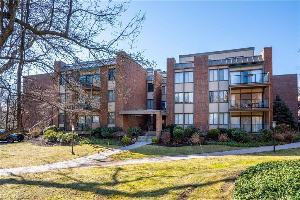West Hartford, CT 06105,795 Prospect Avenue #B-5