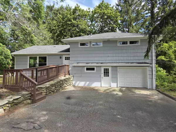 2 Andrea Avenue, Wolcott, CT 06716