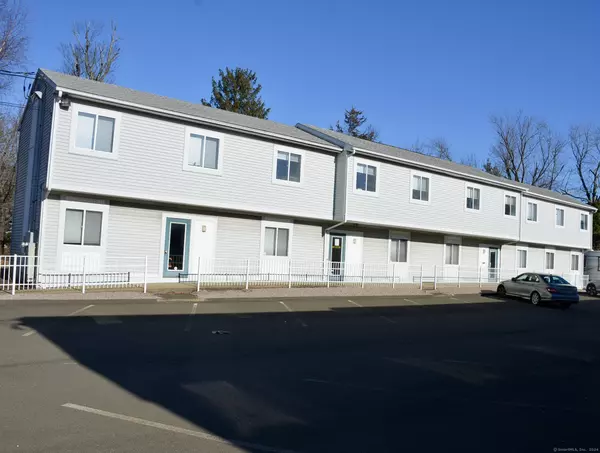North Haven, CT 06473,21 Brock Street #A2-3