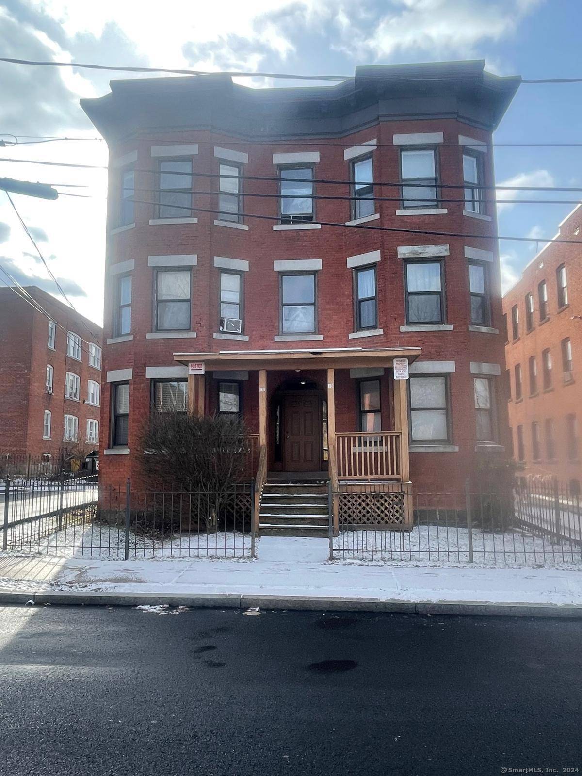 17 Harrison Place #APT C, Hartford, CT 06112
