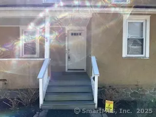 10 Hill Street #1, New Canaan, CT 06840