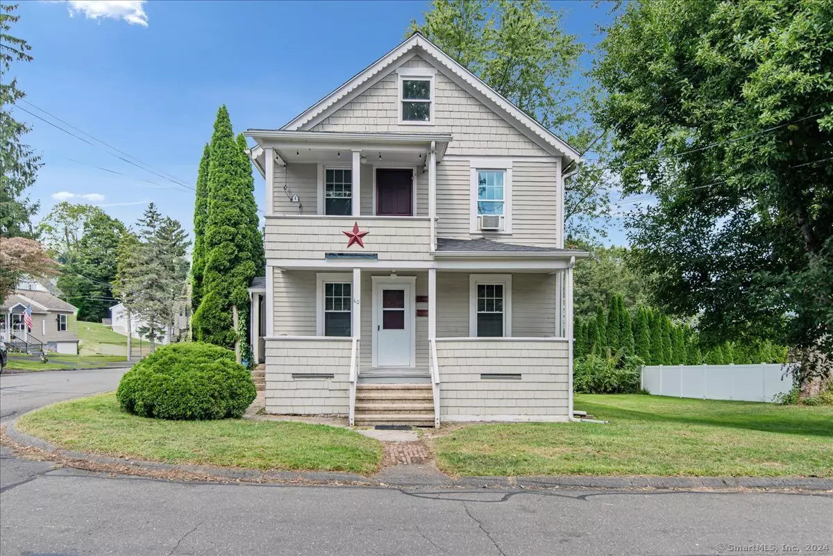 Shelton, CT 06484,40 West Street #2