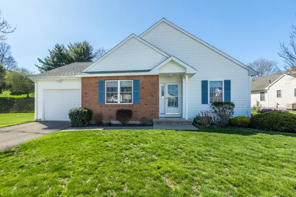 36 Quail Hollow Close, Vernon, CT 06066