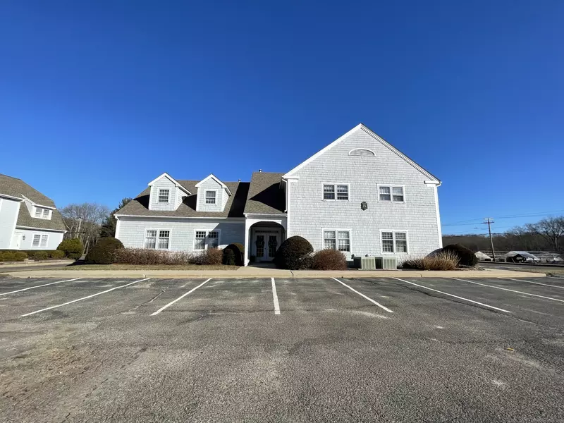 755 Main Street #C5, Monroe, CT 06468