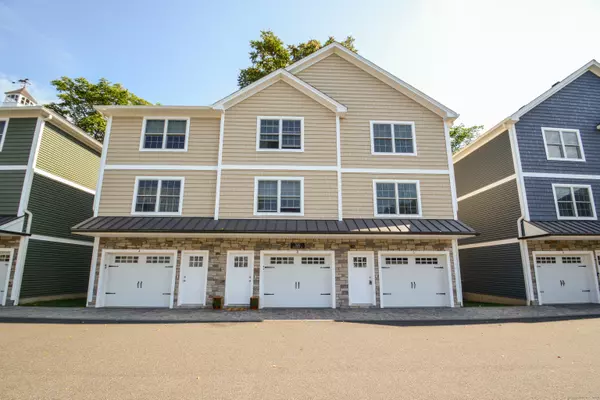 Milford, CT 06460,328 Meadowside Road #A