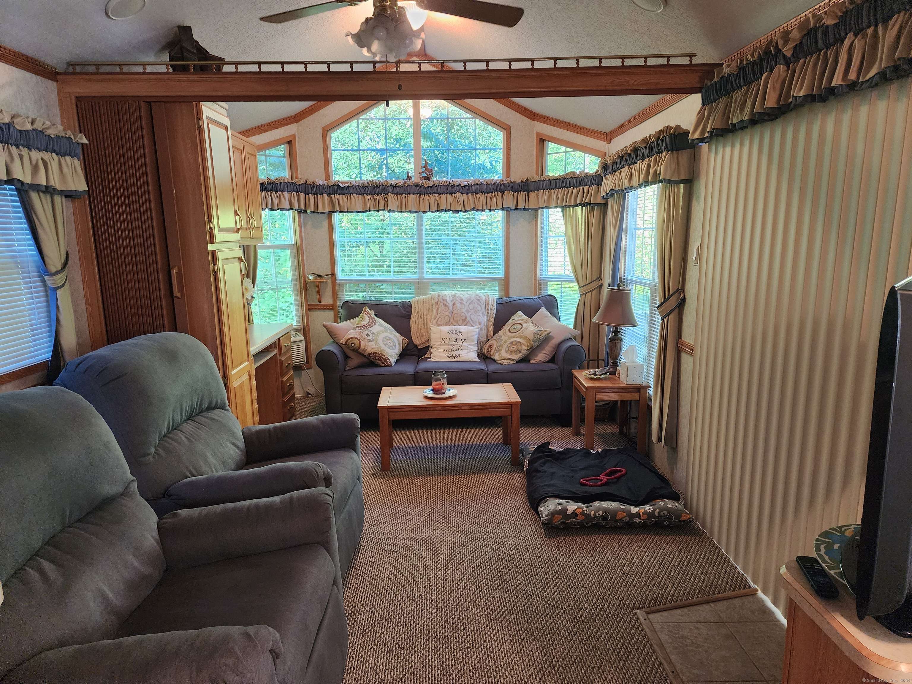 Griswold, CT 06351,262 Shetucket Turnpike #80