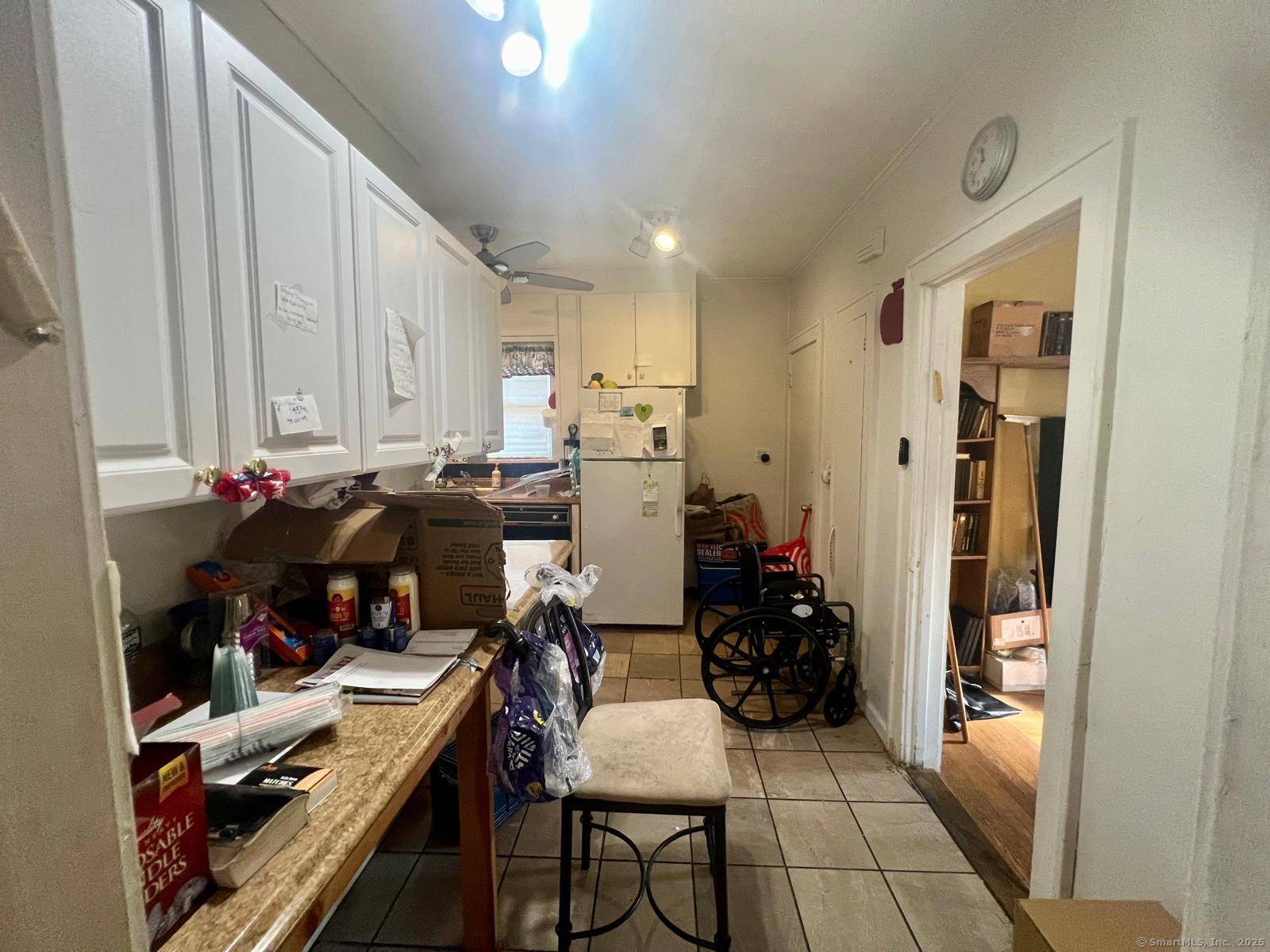 Waterbury, CT 06710,52 Kaytonne Avenue