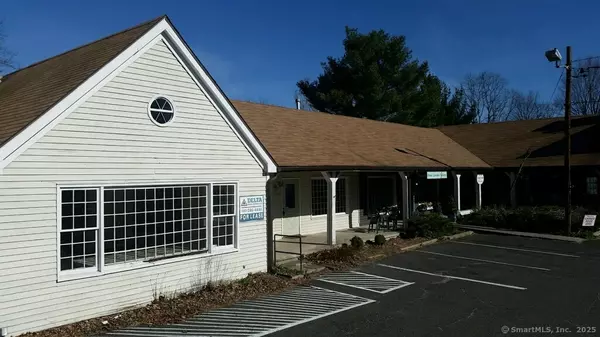 Woodbury, CT 06798,107 Main Street North