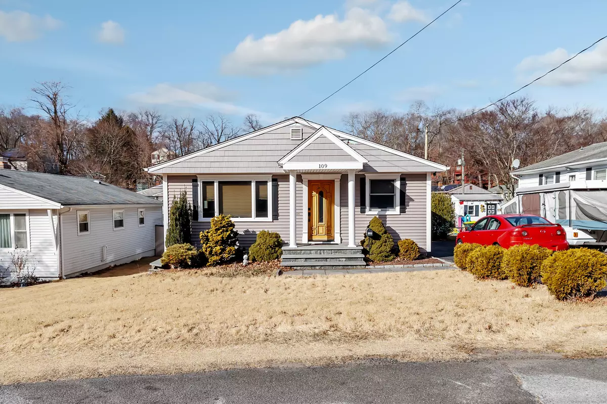 Ansonia, CT 06401,109 Rockwood Avenue