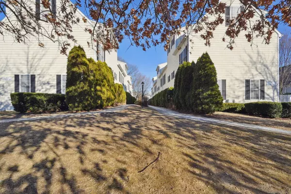 38 Stuart Avenue #APT B, Norwalk, CT 06850