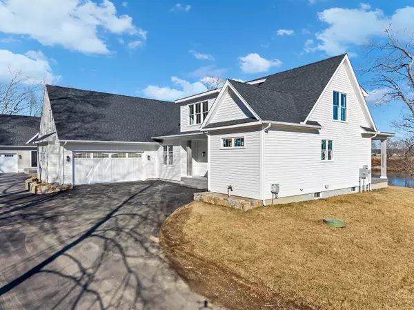760 Shennecossett Road, Groton, CT 06340
