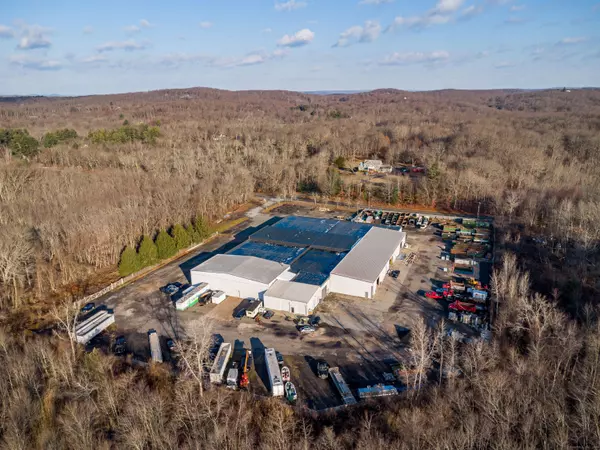 Newtown, CT 06482,40 High Bridge Road #2
