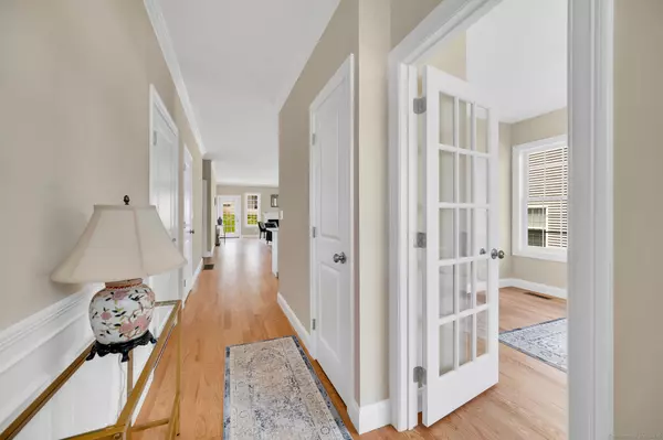 Middletown, CT 06457,145 Webster Lane #2-41
