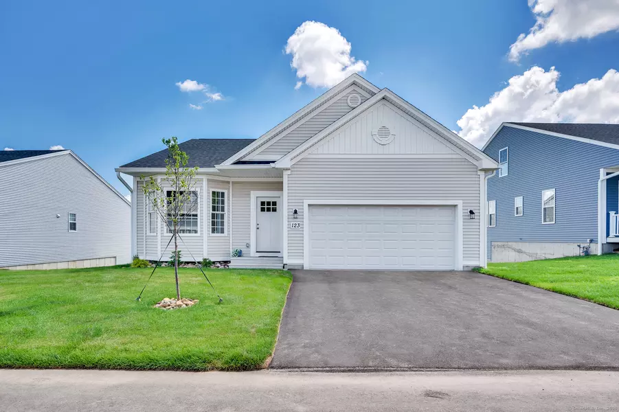 123 Webster Lane, Middletown, CT 06457