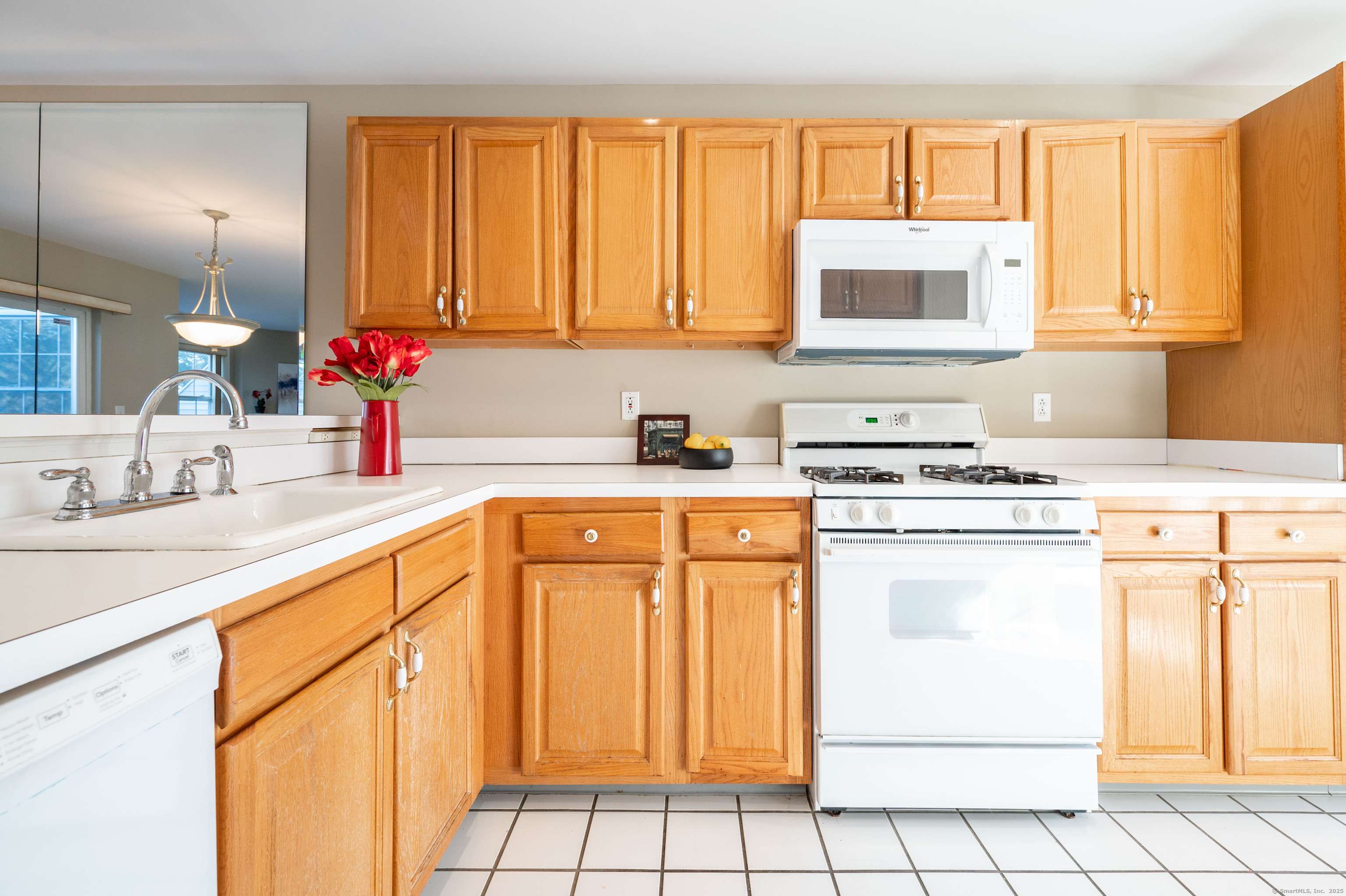 Danbury, CT 06811,5004 Heartwood Lane #5004