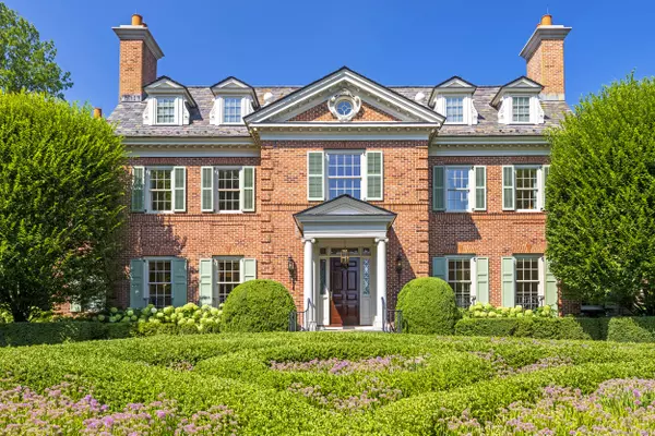 794 Oenoke Ridge, New Canaan, CT 06840