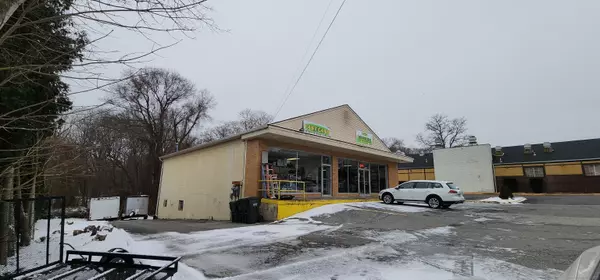 Groton, CT 06340,535 Long Hill Road