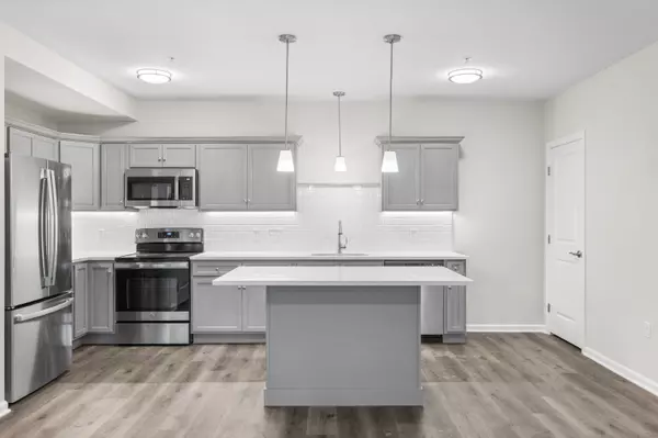 Cheshire, CT 06410,64 East Mitchell Avenue #18