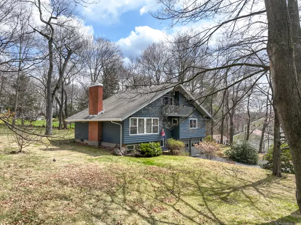 South Windsor, CT 06074,4 Alpine Drive