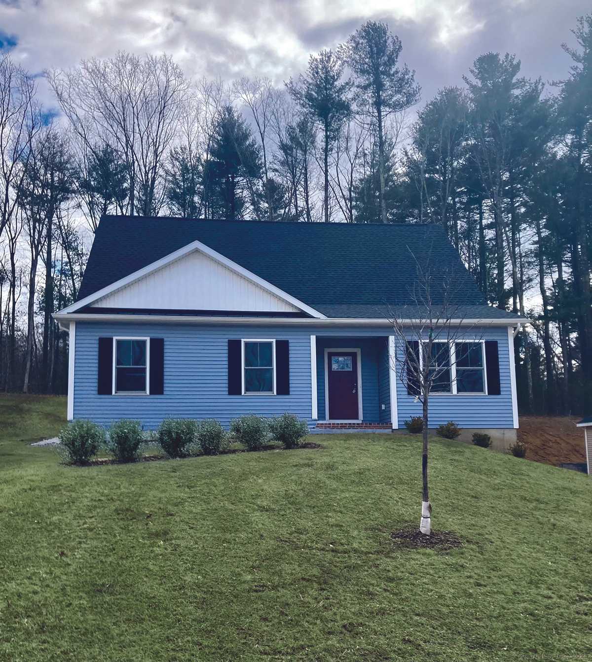16 Jordan Lane, Colchester, CT 06415