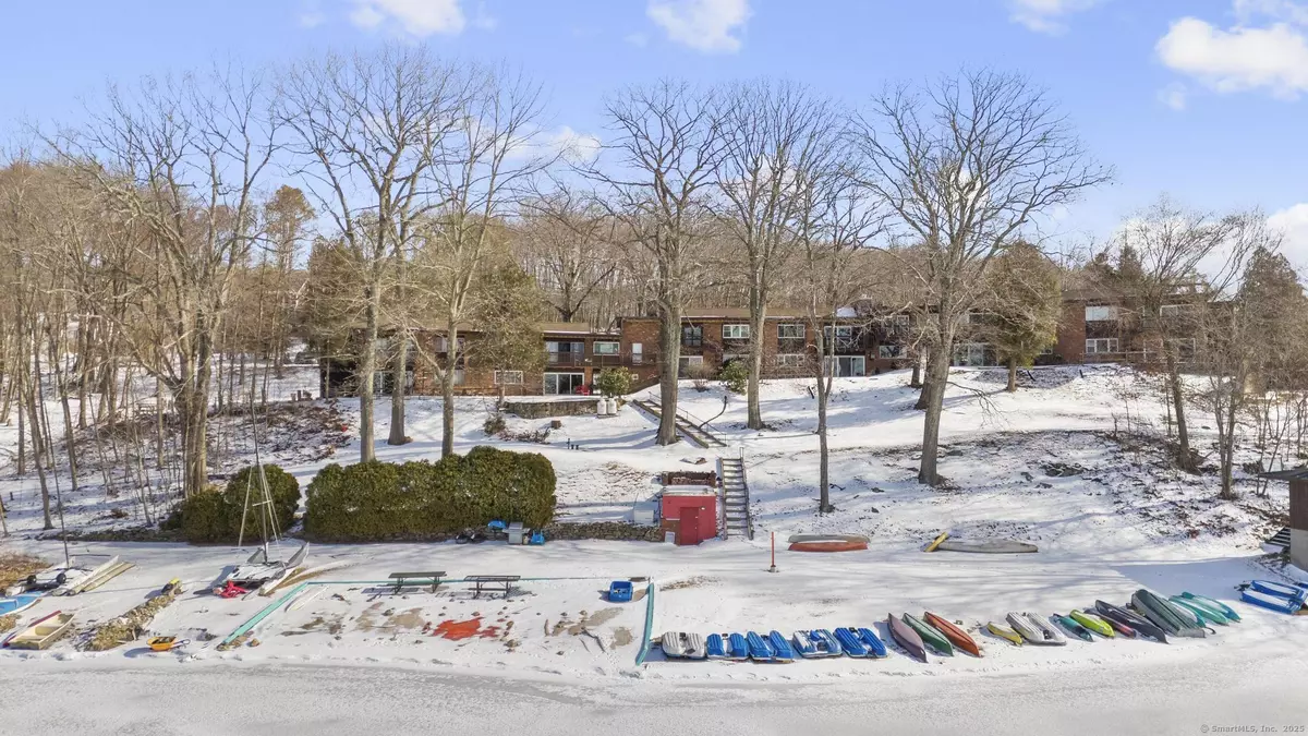 Wolcott, CT 06716,264 Lyman Road #APT 3-3